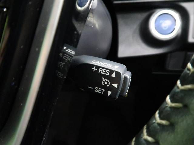 Toyota AQUA 2018-01 193718-7