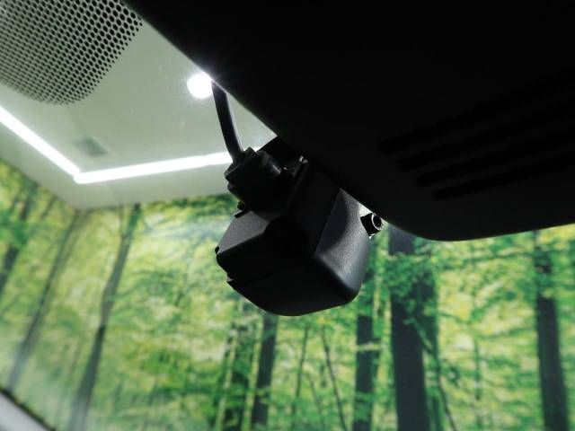 Toyota AQUA 2018-01 193718-5