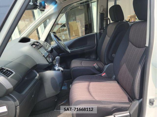 Nissan SERENA 2015-03 305761-1