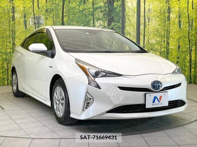 Toyota PRIUS 2016-05 282154-16