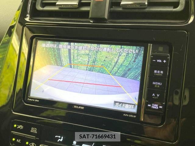 Toyota PRIUS 2016-05 282154-4