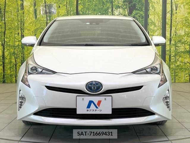 Toyota PRIUS 2016-05 282154-14