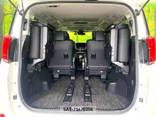 Toyota ALPHARD 2022-04 333345-11