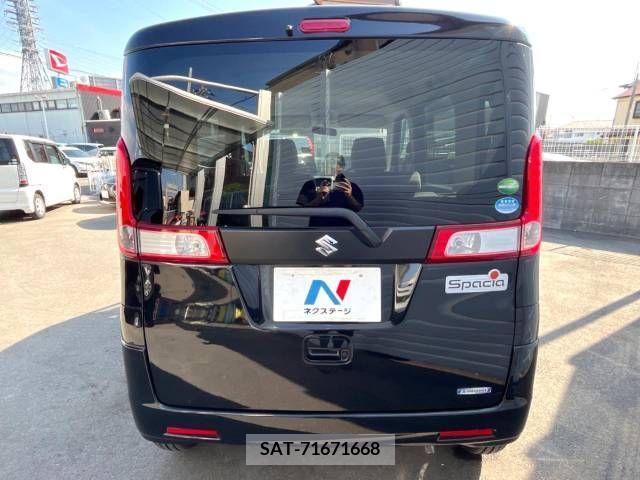 Suzuki SPACIA 2017-09 394188-12