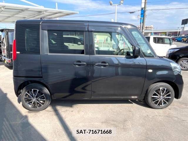 Suzuki SPACIA 2017-09 394188-17