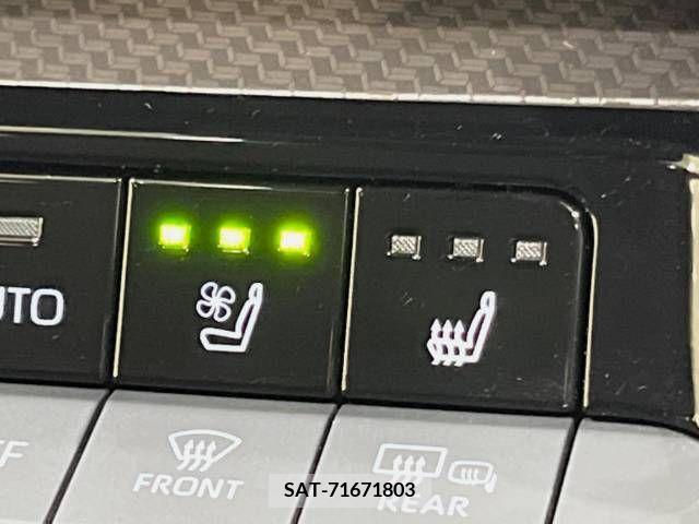 Toyota PRIUS 2023-06 344279-6