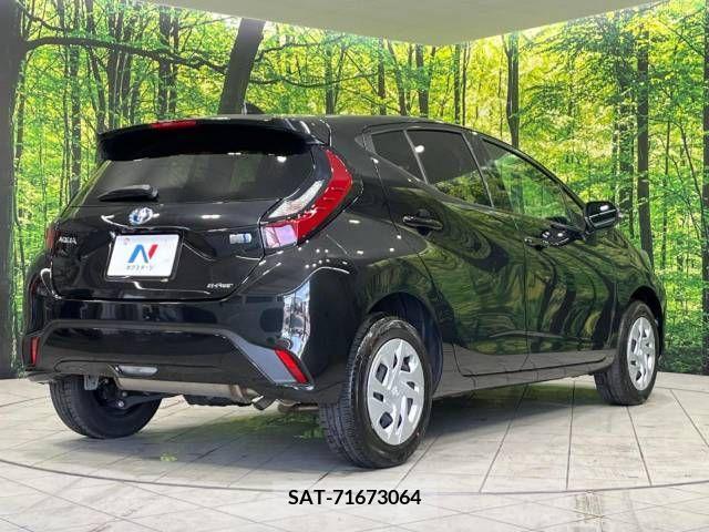 Toyota AQUA 2023-07 356150-17