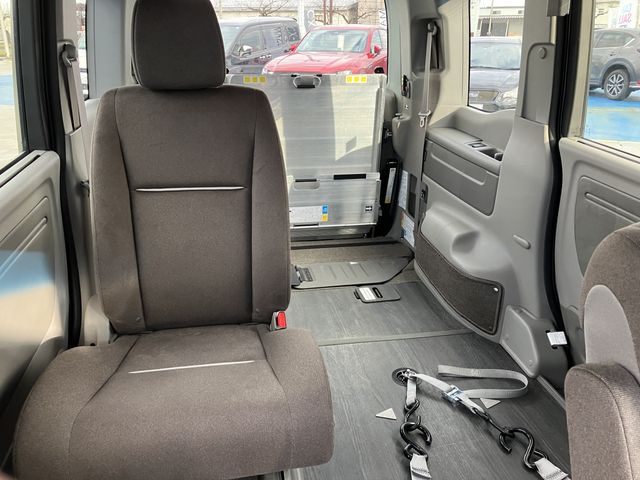 Honda e 2015-11 25387-17