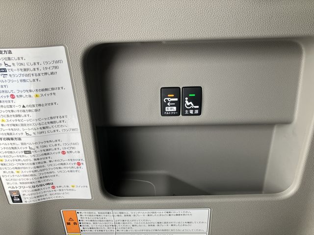 Honda e 2015-11 25387-15