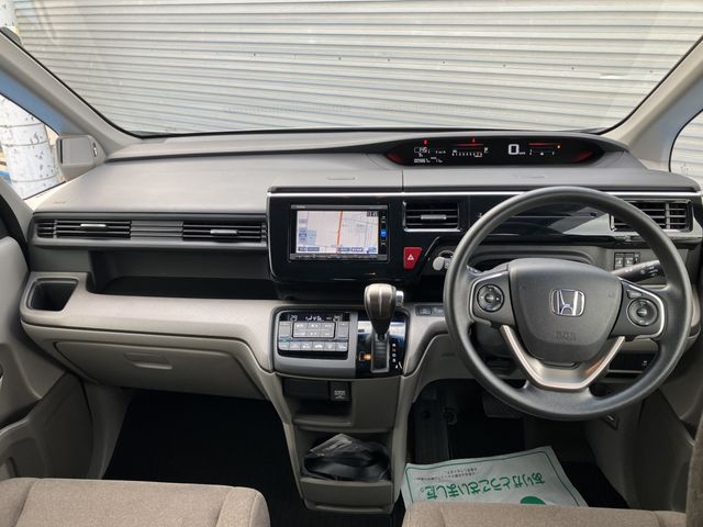Honda e 2015-11 25387-18