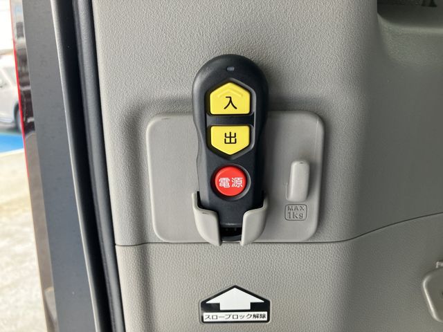 Honda e 2015-11 25387-14