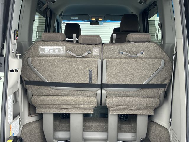 Honda e 2015-11 25387-12