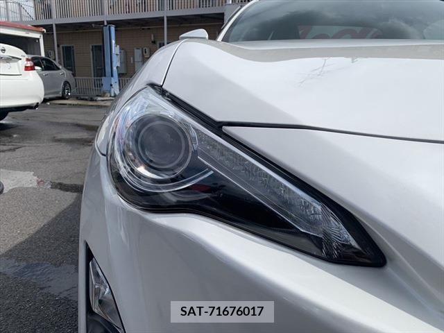 Toyota 86 2015-10 270902-12
