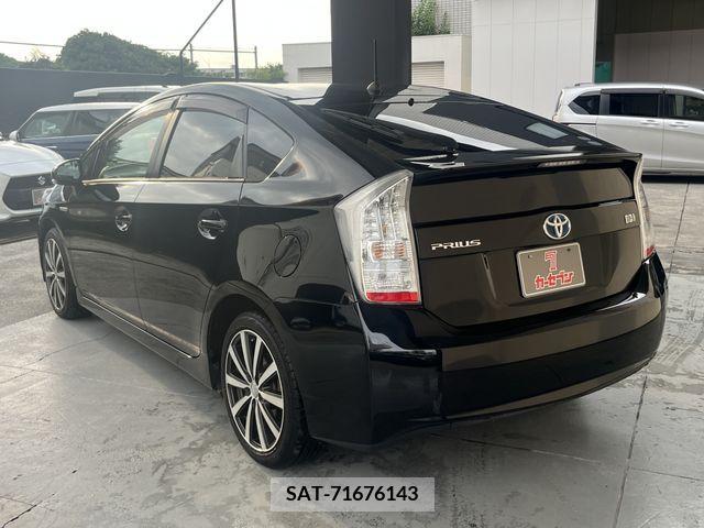 Toyota PRIUS 2011-09 393326-6