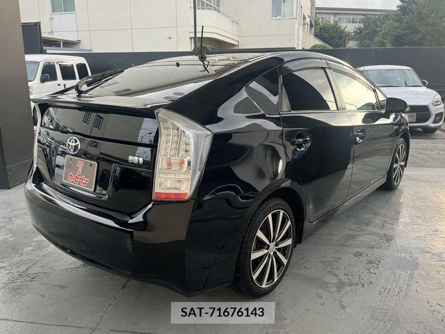 Toyota PRIUS 2011-09 393326-4