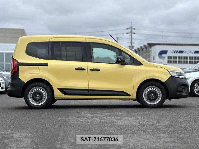 Renault KANGOO 2023-03 222869-26