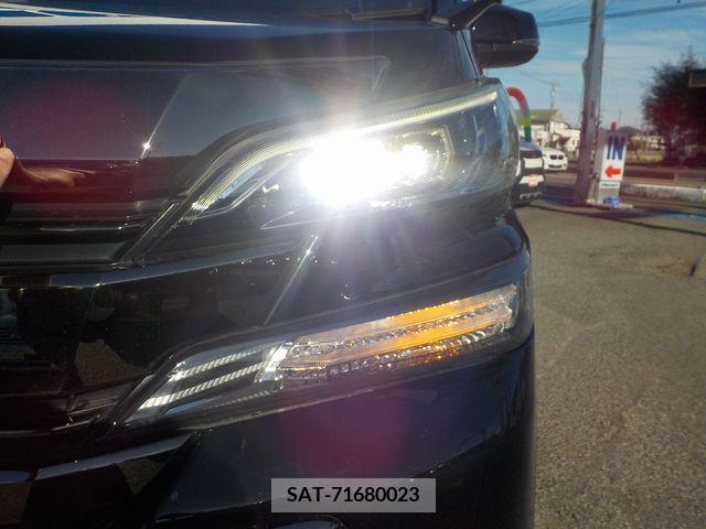 Toyota VELLFIRE 2017-10 215983-28