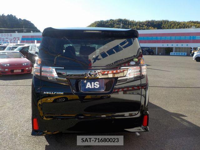 Toyota VELLFIRE 2017-10 215983-6