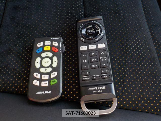 Toyota VELLFIRE 2017-10 215983-16
