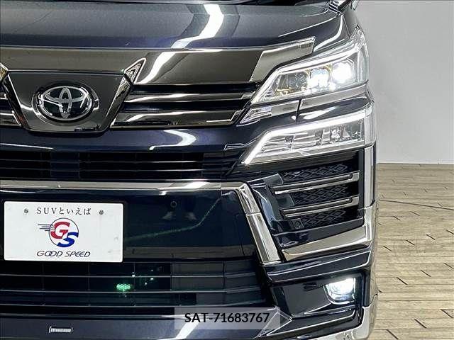 Toyota VELLFIRE 2020-11 242576-17