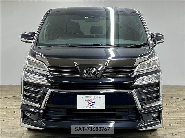 Toyota VELLFIRE 2020-11 242576-11