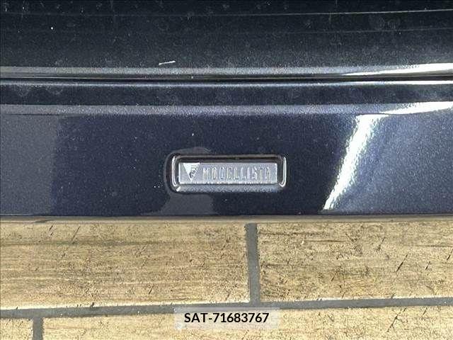 Toyota VELLFIRE 2020-11 242576-7