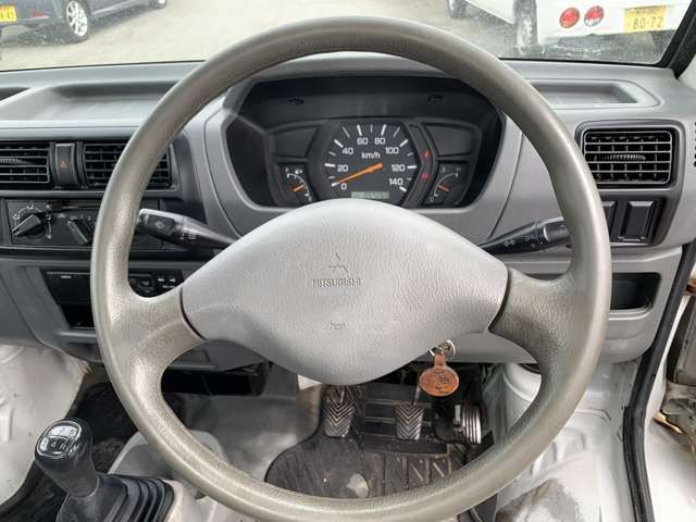 Mitsubishi MINICAB TRUCK 2004-01 2573-16
