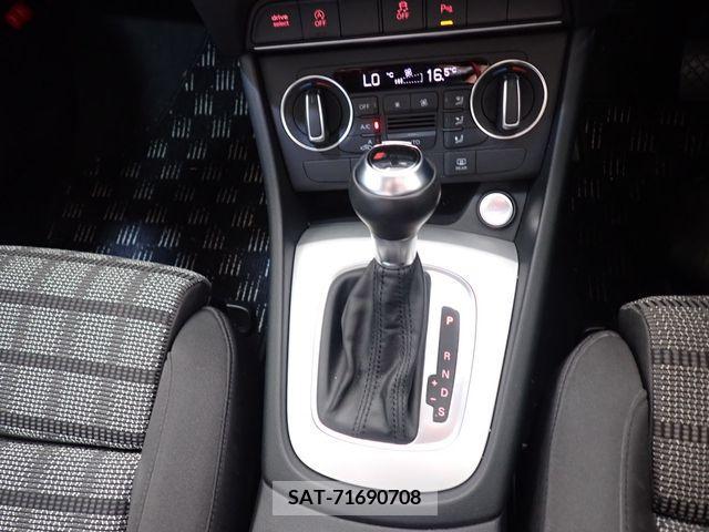 Audi Q3 2016-12 317849-11