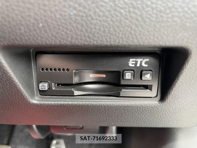 Suzuki SWIFT 2019-05 369054-24