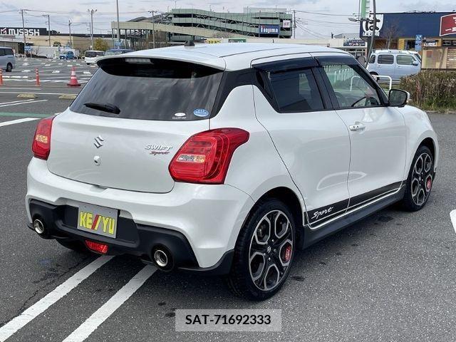 Suzuki SWIFT 2019-05 369054-1