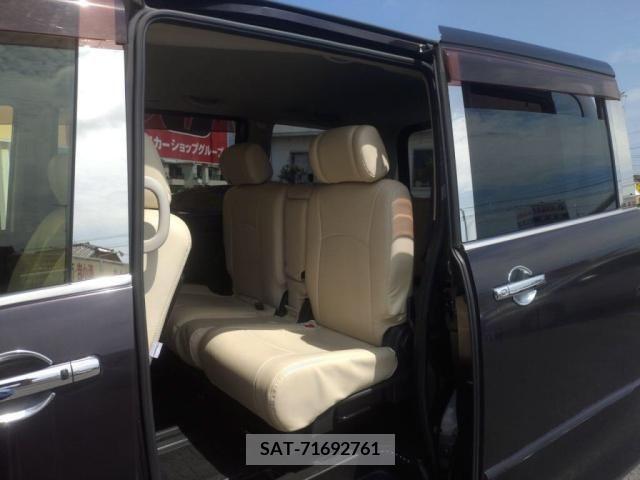 Nissan SERENA 2012-05 393909-9