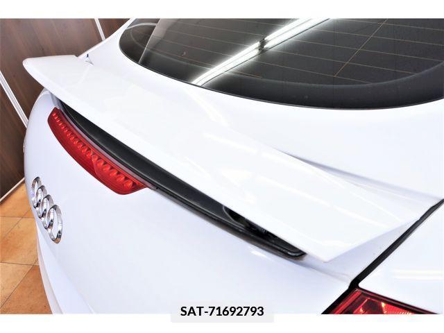 Audi TT 2013-12 379813-11