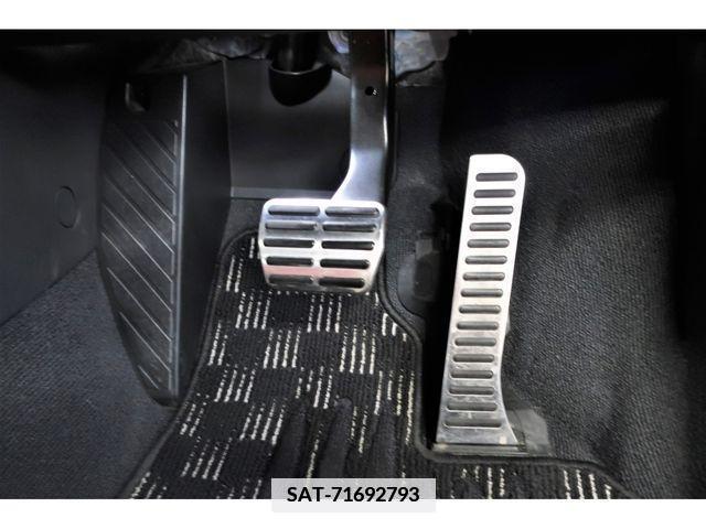 Audi TT 2013-12 379813-19