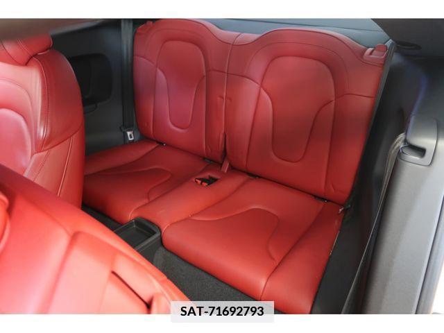 Audi TT 2013-12 379813-28