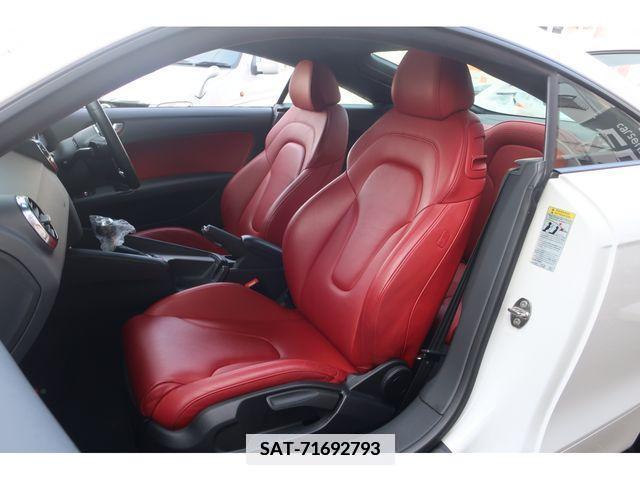 Audi TT 2013-12 379813-26