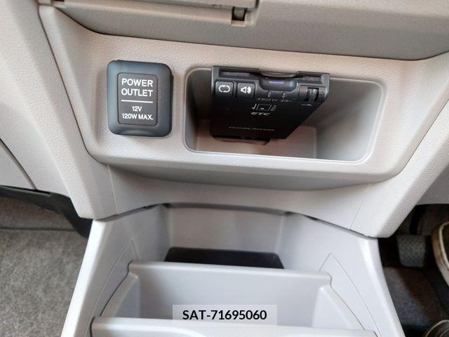 Honda INSIGHT 2010-02 252256-18