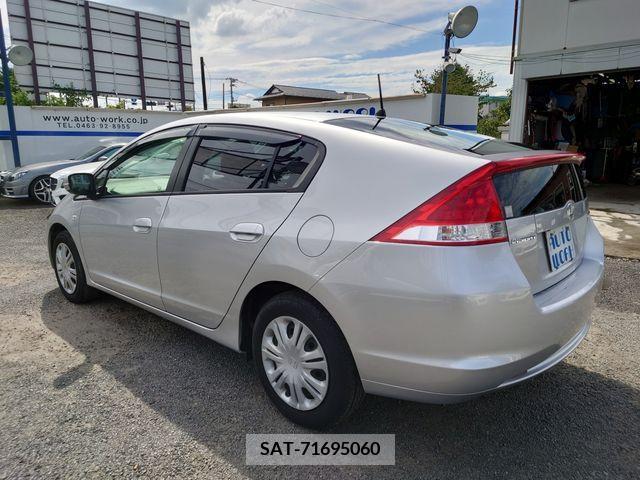 Honda INSIGHT 2010-02 252256-11