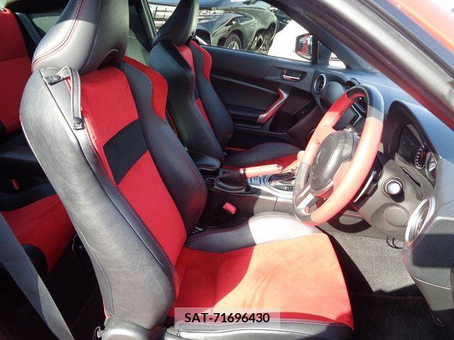 Toyota 86 2014-01 268089-3