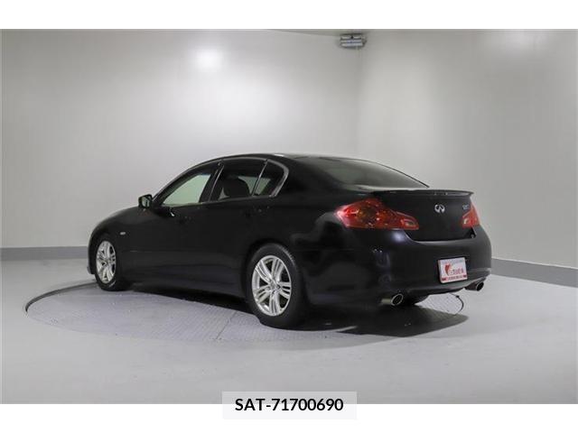 Nissan SKYLINE 2014-06 213718-6