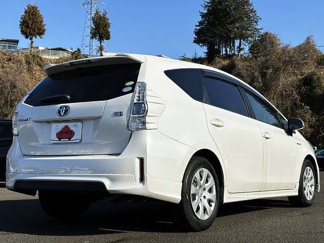 Toyota PRIUS ALPHA 2014-07 194838-2