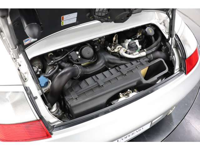 Porsche 911 2004-03 195016-4