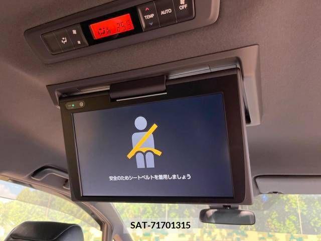 Toyota NOAH 2020-09 279485-4