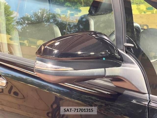 Toyota NOAH 2020-09 279485-19