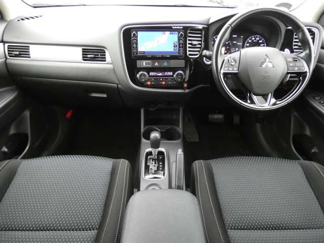 Mitsubishi OUTLANDER 2015-08 14954-5