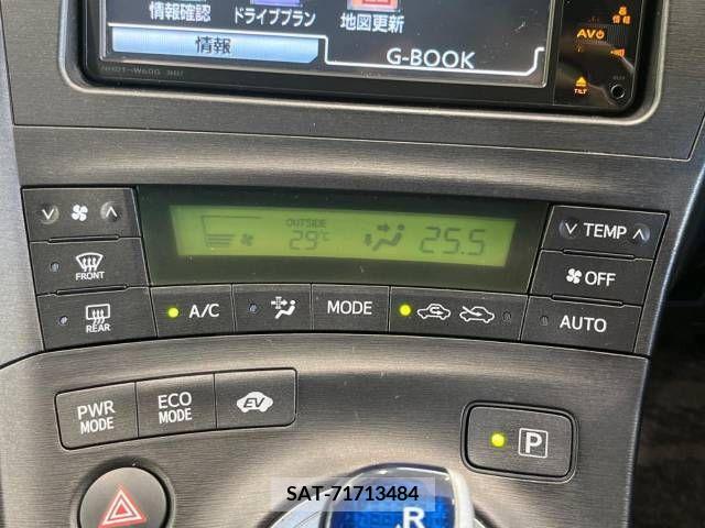 Toyota PRIUS 2011-01 366375-6