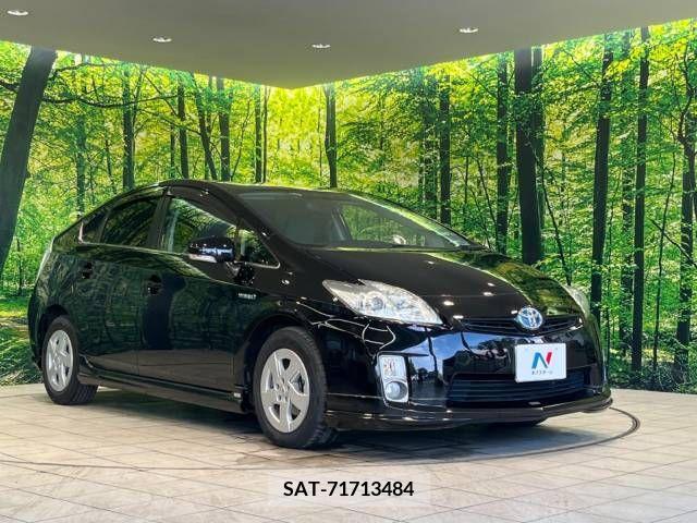 Toyota PRIUS 2011-01 366375-16
