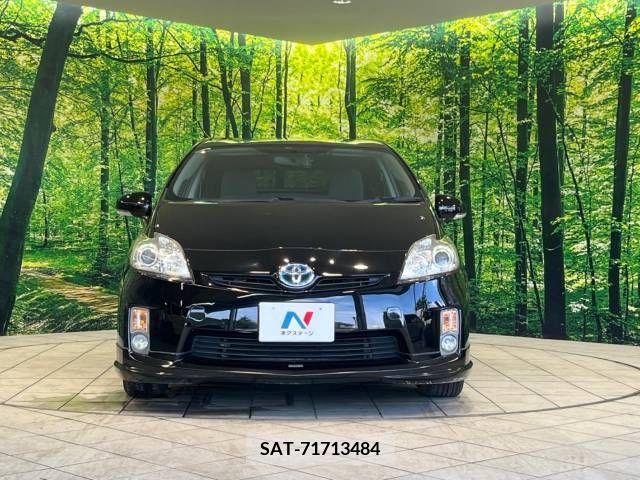 Toyota PRIUS 2011-01 366375-14