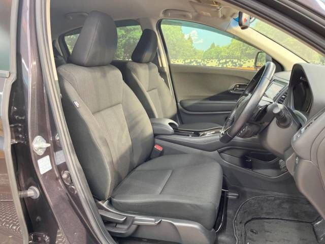 Honda VEZEL 2017-05 183947-8