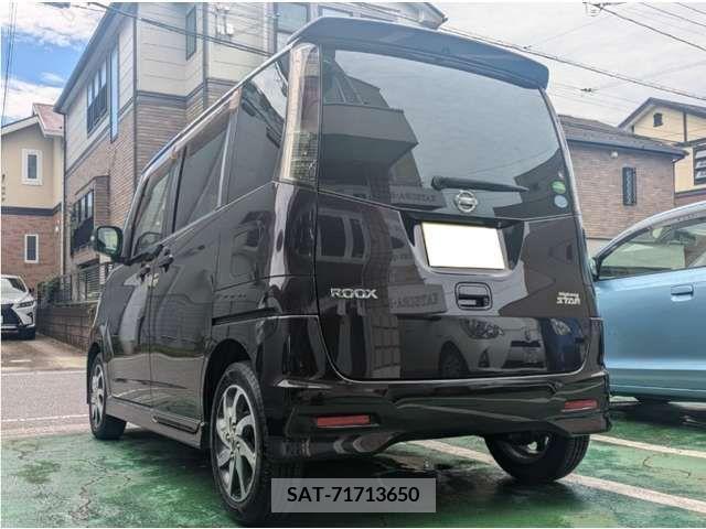 Nissan ROOX 2012-08 334266-3