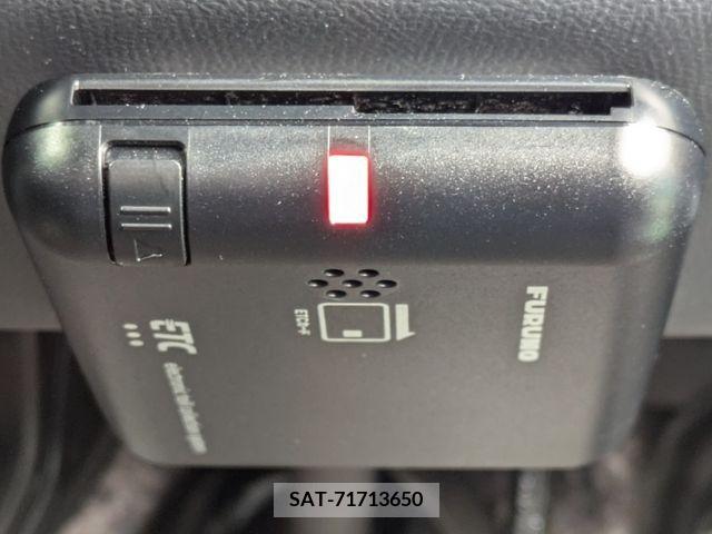 Nissan ROOX 2012-08 334266-26